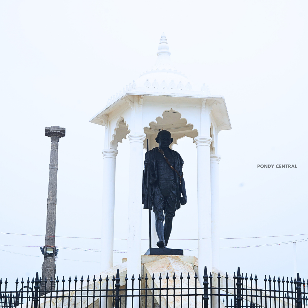 ghandhi-statute-pondicherry-3